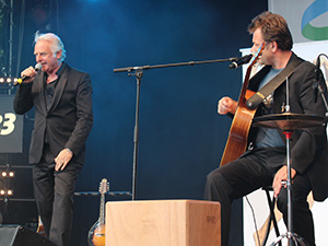 Roland Baisch und Frank Wekenmann - Am Lagerfeuer